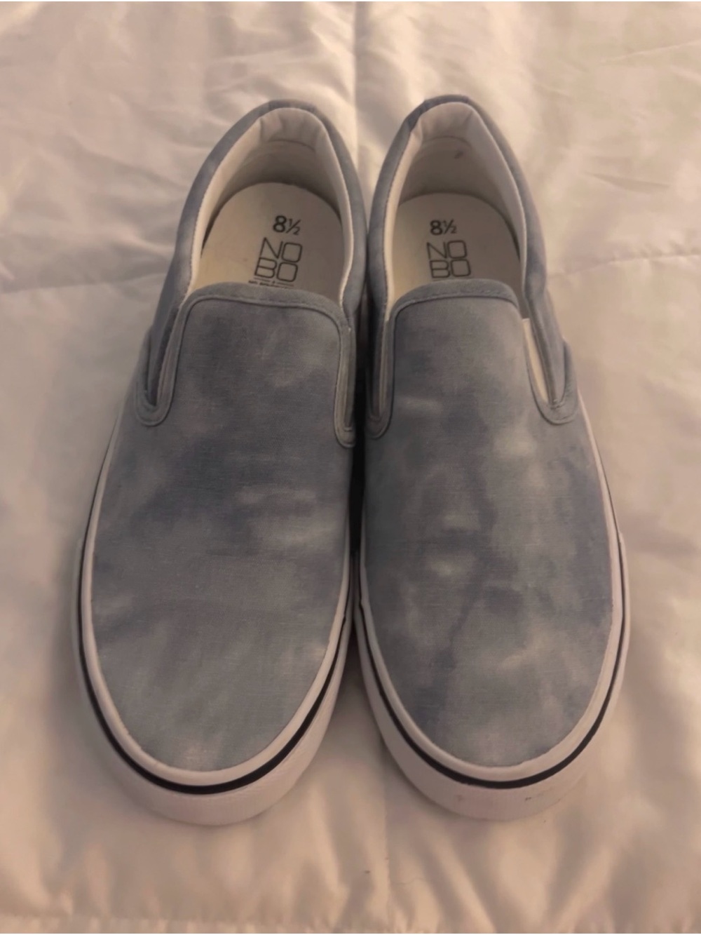 No Boundaries Women’s Blue/White Memory Foam Slip on Sneakers